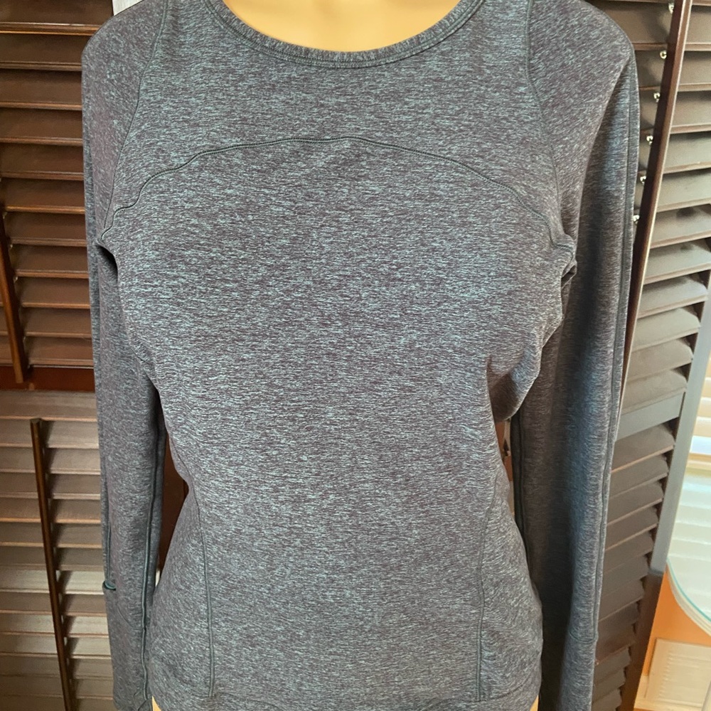 Lululemon Cypress Kiss Long Sleeve Green Size 8